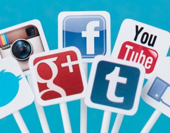 خصائص وسائل الاعلام الاجتماعية